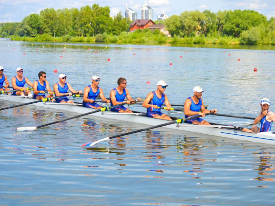 Сегодня отмечает свой день рождения Терехов Евгений